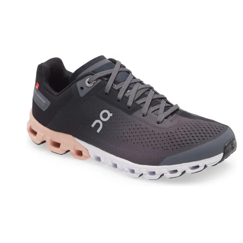 ON Cloudflow Wide Rock Swiss Engineering Womens shoes size 11